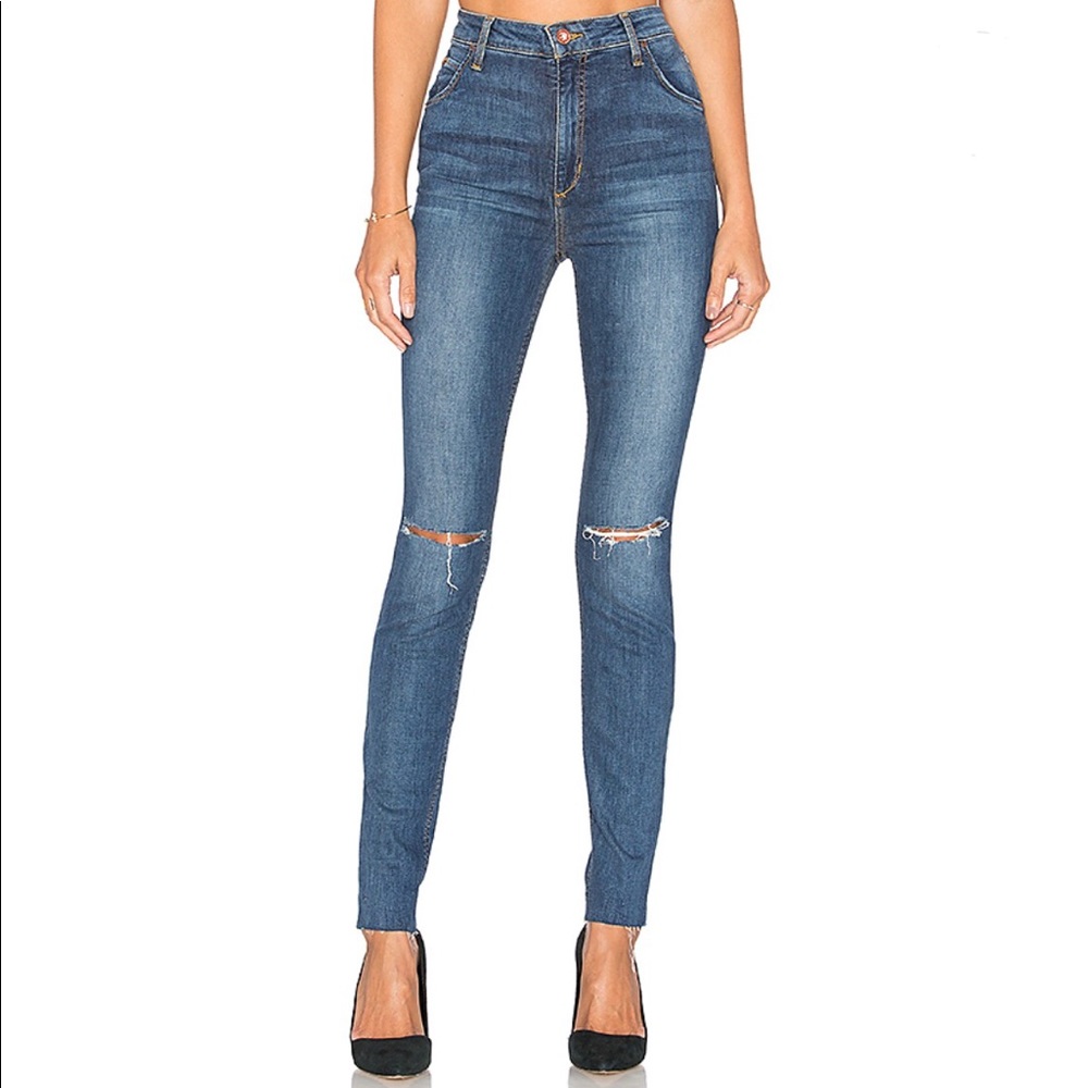 Joe’s Jeans “The Bella” High Rise Skinny
